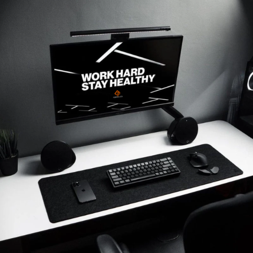 Fortis Minimalistic Desk Mat